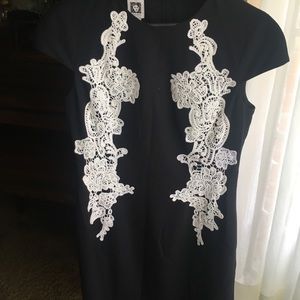 Beautiful Petite Anne Klein Dress